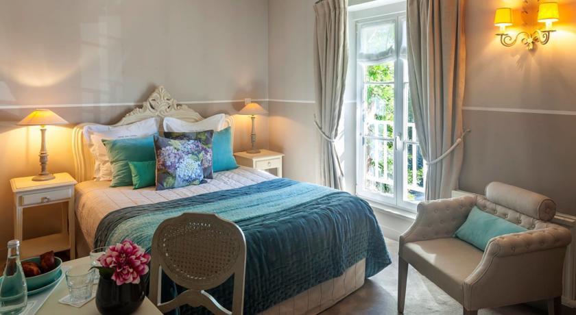 Hotel Traiteur Les Ormes, The Originals Relais Barneville-Carteret Dış mekan fotoğraf